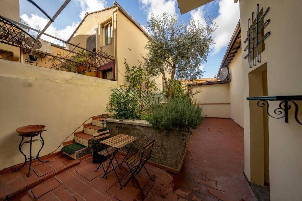 Raffinato Trilocale San Frediano Florença Exterior foto